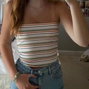 cute&comfy tube top from american eagle!:)